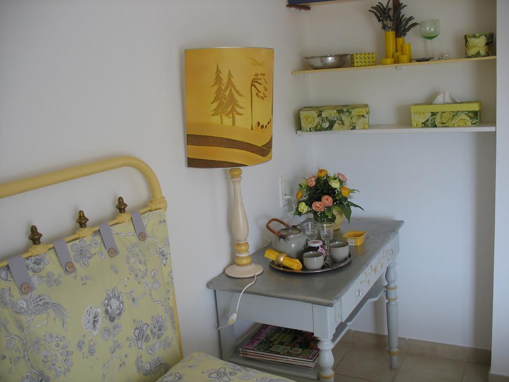 B&B La Cigaline Villedieu  Стая снимка