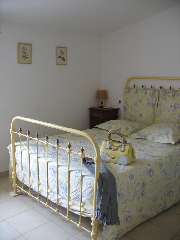 B&B La Cigaline Villedieu  Стая снимка